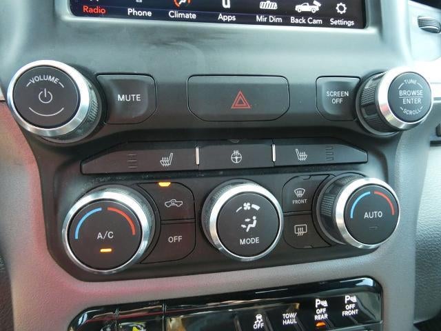 2020 RAM 1500 Big Horn 4x4 Crew Cab 5'7" Box