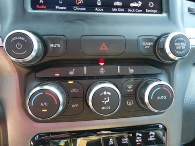 2020 RAM 1500 Big Horn 4x4 Crew Cab 5'7" Box