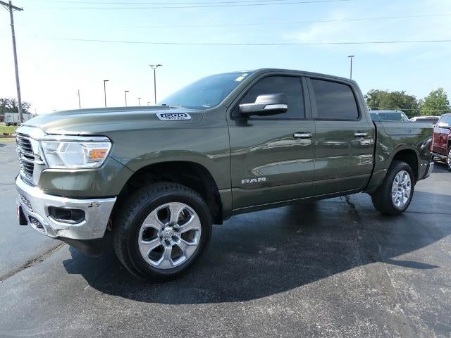 2020 RAM 1500 Big Horn Crew Cab 4x4 5'7' Box
