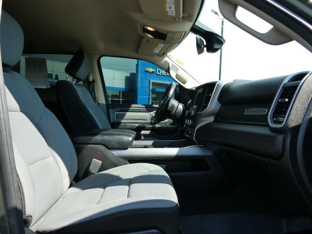2020 RAM 1500 Big Horn Crew Cab 4x4 5'7' Box