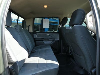 2020 RAM 1500 Big Horn Crew Cab 4x4 5'7' Box