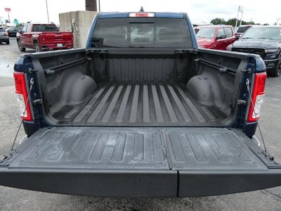 2020 RAM 1500 Big Horn 4x4 Crew Cab 5'7" Box