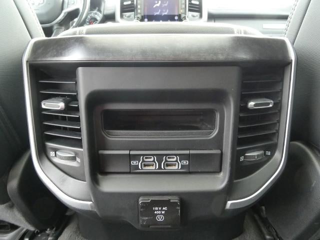 2022 RAM 1500 Big Horn Crew Cab 4x4 5'7' Box