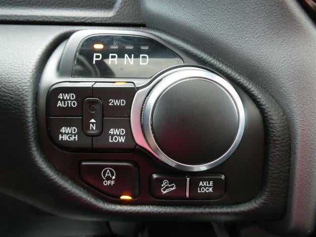 2022 RAM 1500 Big Horn Crew Cab 4x4 5'7' Box