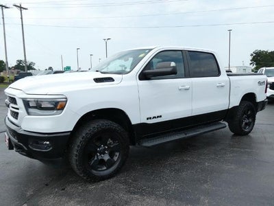 2022 RAM 1500 Big Horn Crew Cab 4x4 5'7' Box