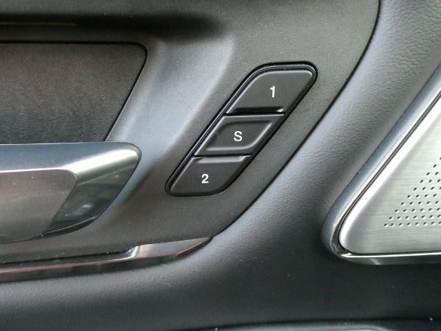 2021 RAM 1500 Limited Crew Cab 4x4 5'7' Box