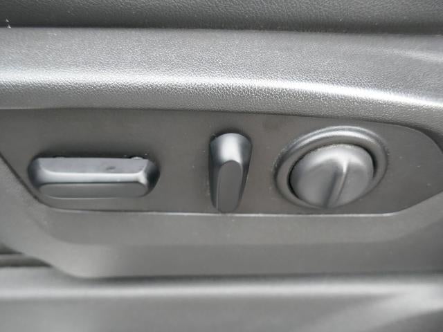 2020 Chevrolet Silverado 1500 4WD Crew Cab Short Bed LTZ