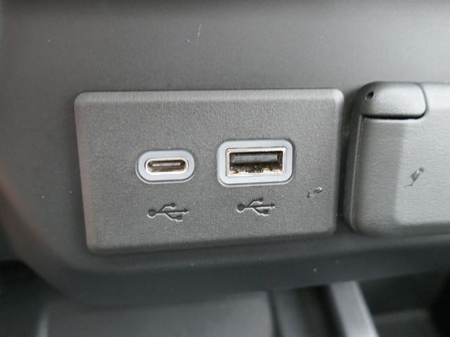 2020 Chevrolet Silverado 1500 4WD Crew Cab Short Bed LTZ