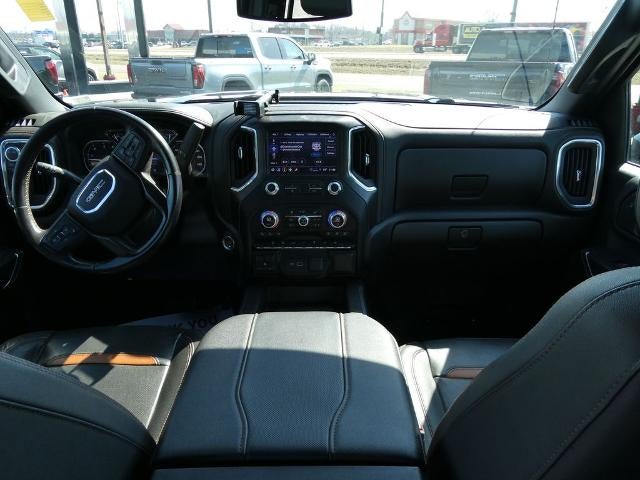 2023 GMC Sierra 2500HD 4WD Crew Cab Standard Bed AT4