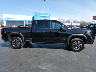 2023 GMC Sierra 2500HD 4WD Crew Cab Standard Bed AT4