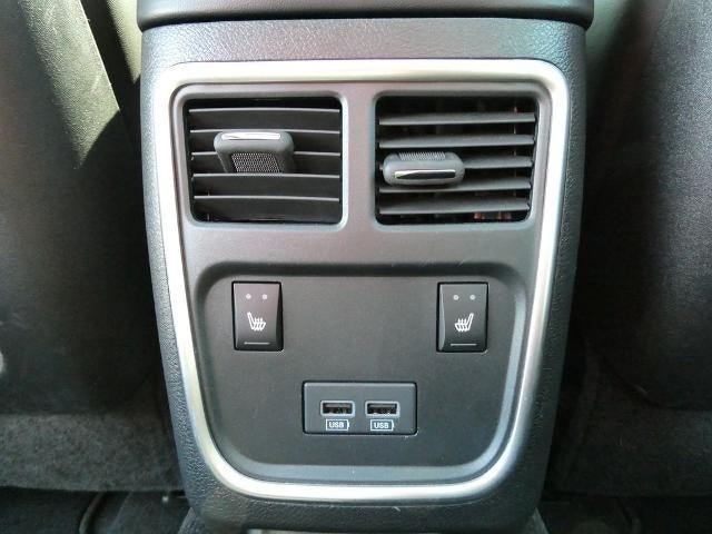 2023 Chrysler 300 Touring L