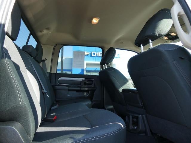 2020 RAM 3500 Tradesman Crew Cab 4x4 6'4' Box
