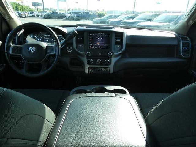 2020 RAM 3500 Tradesman Crew Cab 4x4 6'4' Box