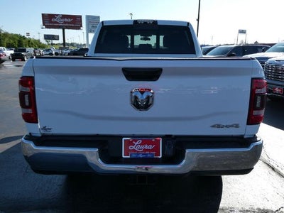2020 RAM 3500 Tradesman Crew Cab 4x4 6'4' Box