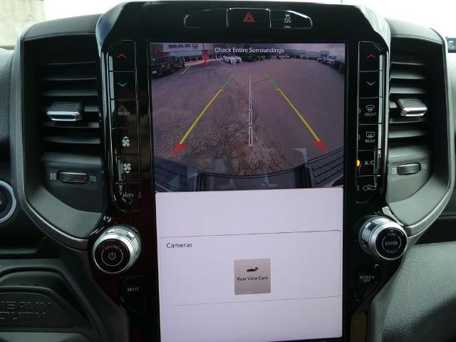 2025 RAM 3500 Tradesman Crew Cab 4x4 8' Box