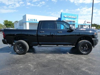 2026 RAM 2500 Tradesman Crew Cab 4x4 6'4' Box