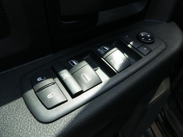 2021 RAM 2500 Tradesman 4x4 Crew Cab 6'4" Box