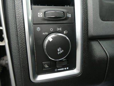 2014 RAM 2500 4WD Crew Cab 6.4 Ft Box Big Horn
