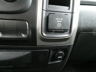 2014 RAM 2500 4WD Crew Cab 6.4 Ft Box Big Horn
