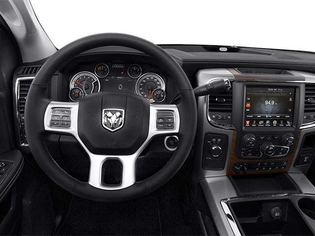 2014 RAM 2500 4WD Crew Cab 6.4 Ft Box Big Horn
