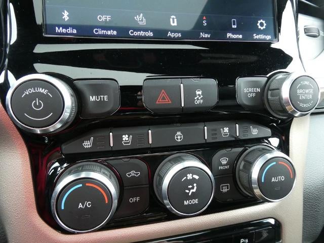 2019 RAM 2500 Laramie 4x4 Crew Cab 6'4" Box