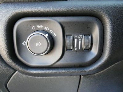 2024 RAM 3500 Chassis Tradesman/SLT/Laramie/Limited