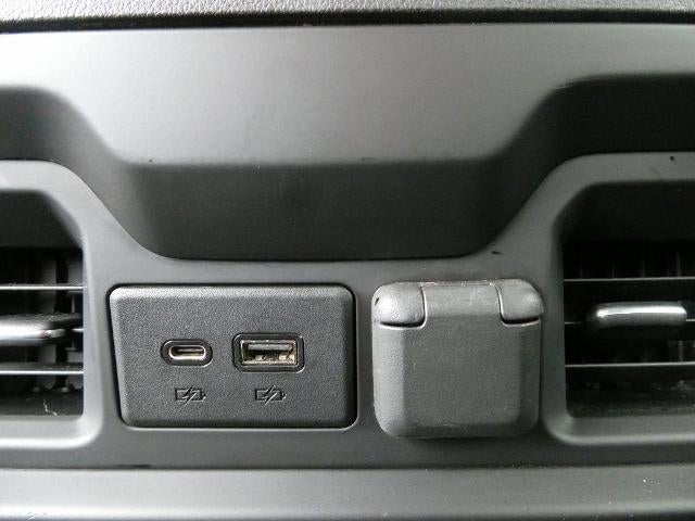 2020 Chevrolet Silverado 1500 4WD Crew Cab Short Bed RST