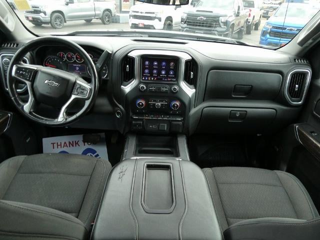 2020 Chevrolet Silverado 1500 4WD Crew Cab Short Bed RST