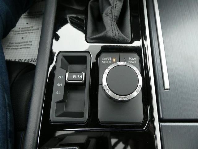 2022 Toyota Tundra Hybrid Platinum