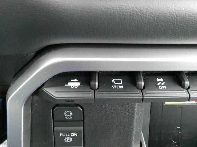 2022 Toyota Tundra Hybrid Platinum