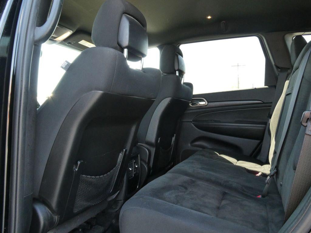 2017 Jeep Grand Cherokee Laredo 4x4