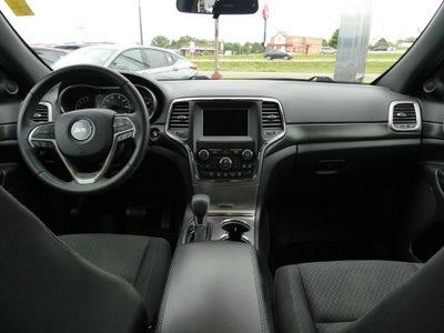 2018 Jeep Grand Cherokee Laredo 4x4