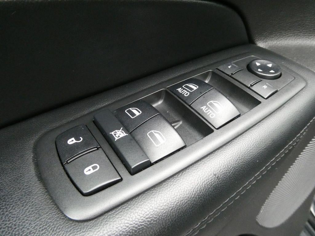 2018 Jeep Grand Cherokee Laredo 4x4