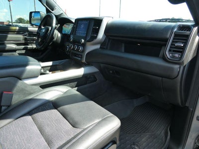 2020 RAM 1500 Big Horn Crew Cab 4x4 5'7" Box