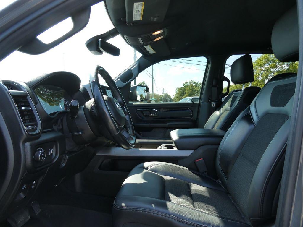 2020 RAM 1500 Big Horn Crew Cab 4x4 5'7" Box
