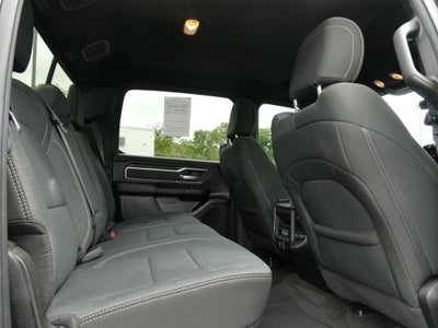 2021 RAM 1500 Big Horn Crew Cab 4x4 5'7" Box