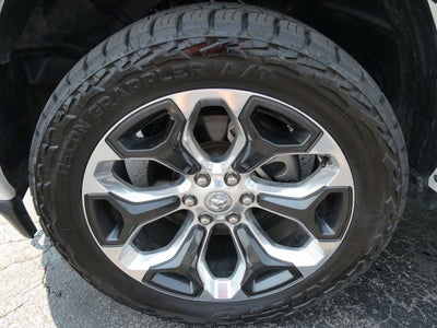 2022 RAM 1500 Limited Crew Cab 4x4 5'7" Box