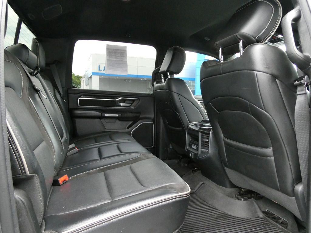 2022 RAM 1500 Laramie Crew Cab 4x4 5'7" Box