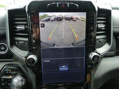 2022 RAM 1500 Laramie Crew Cab 4x4 5'7" Box