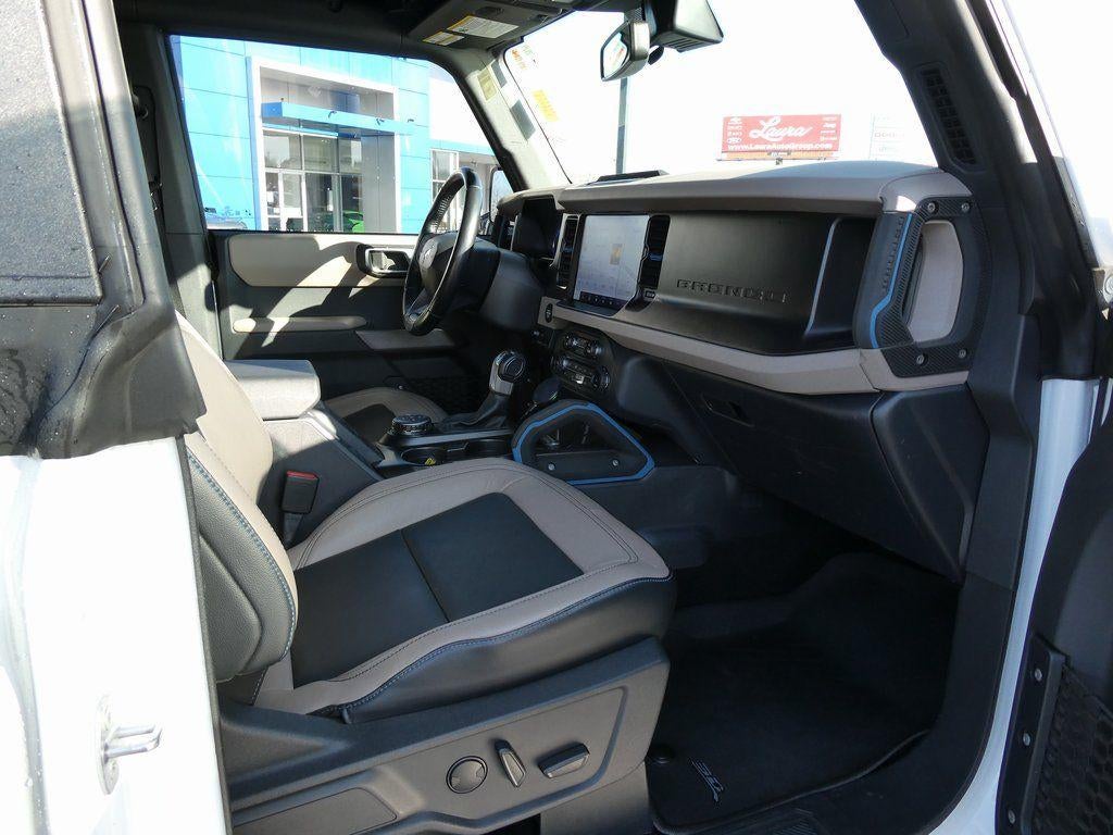 2022 Ford Bronco Base