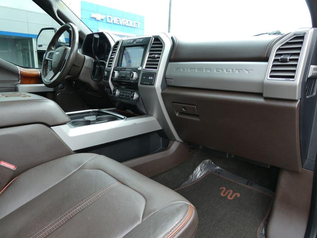 2017 Ford Super Duty F-250 SRW Lariat