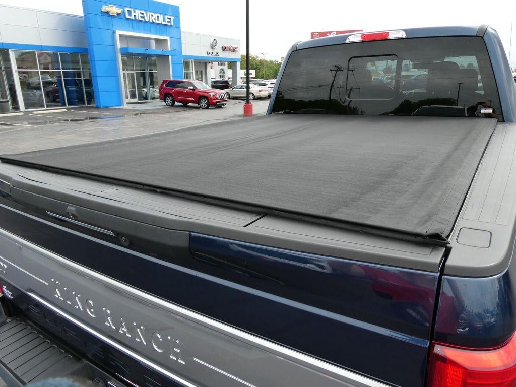 2017 Ford Super Duty F-250 SRW Lariat