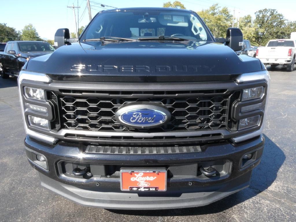 2023 Ford F-350 LARIAT