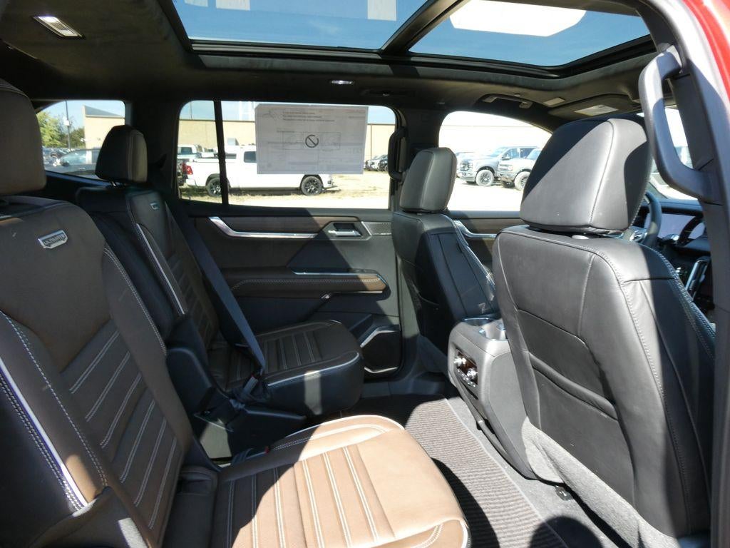2027 GMC Acadia Denali Ultimate