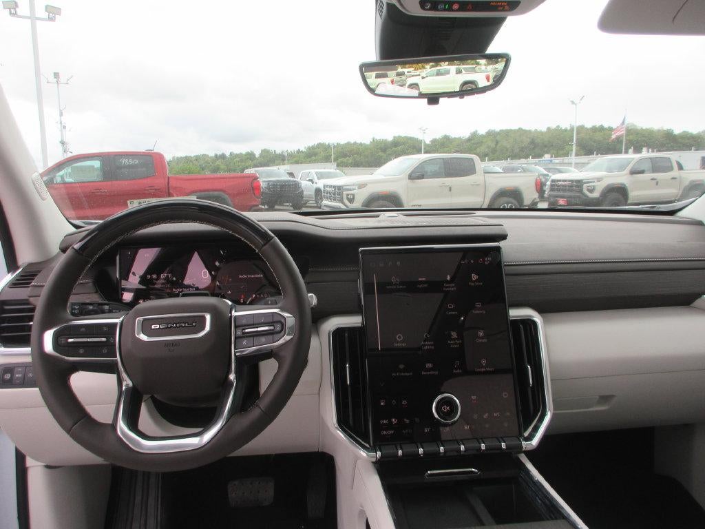 2027 GMC Acadia Denali