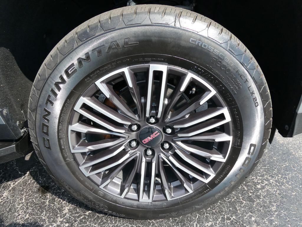 2025 GMC Yukon Elevation