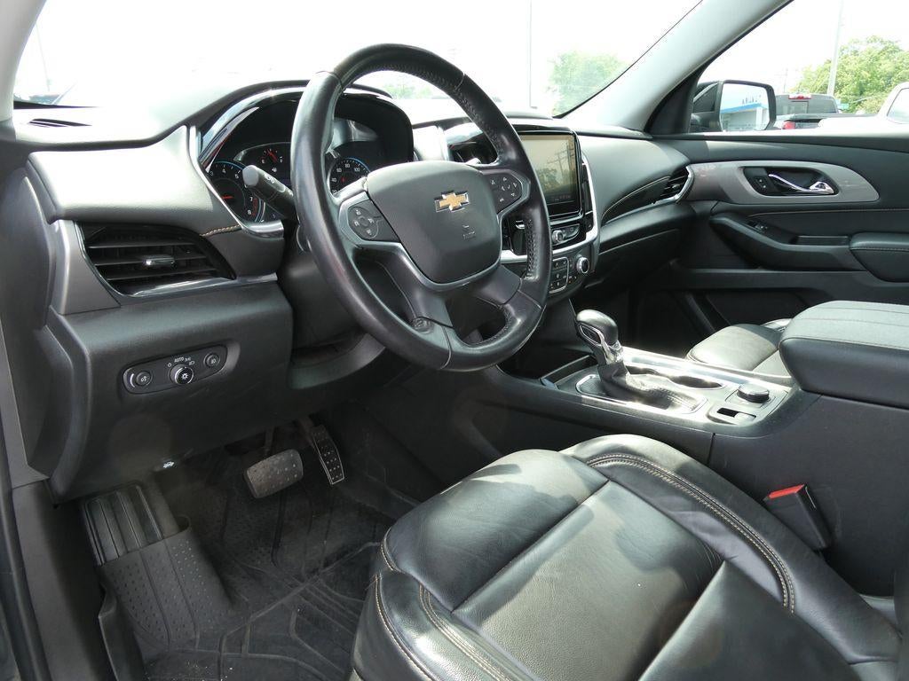2021 Chevrolet Traverse LT Leather