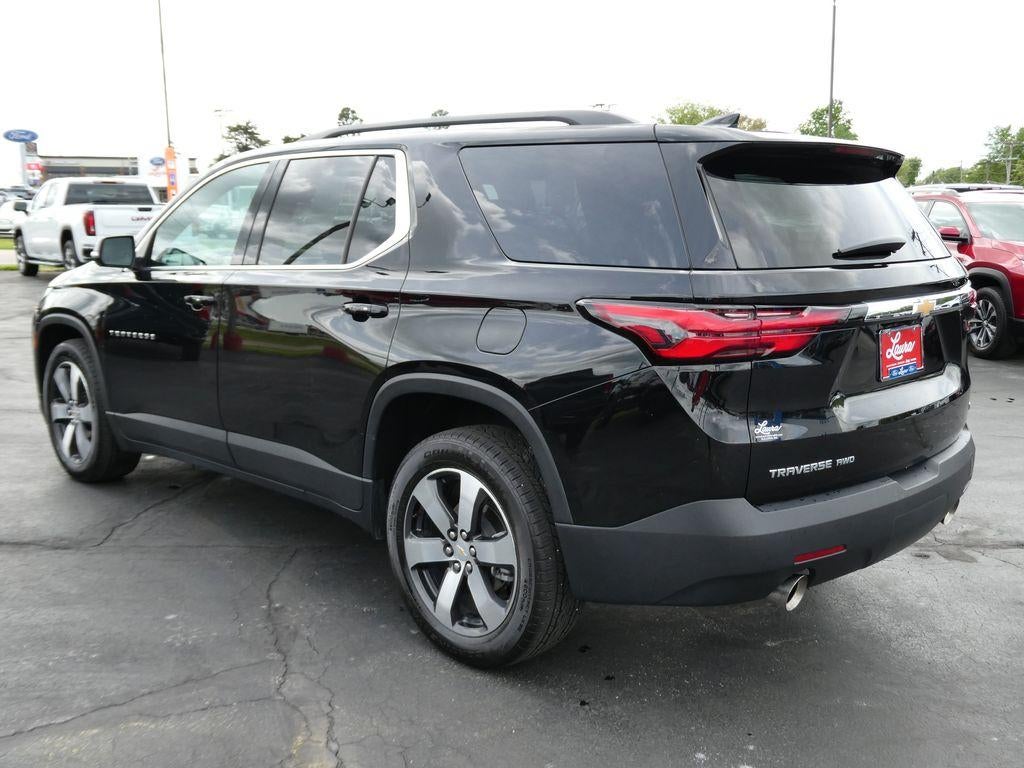 2023 Chevrolet Traverse LT Leather