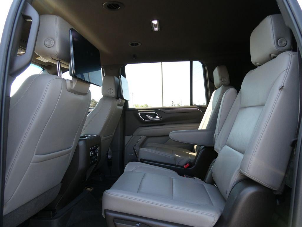 2021 Chevrolet Suburban LT