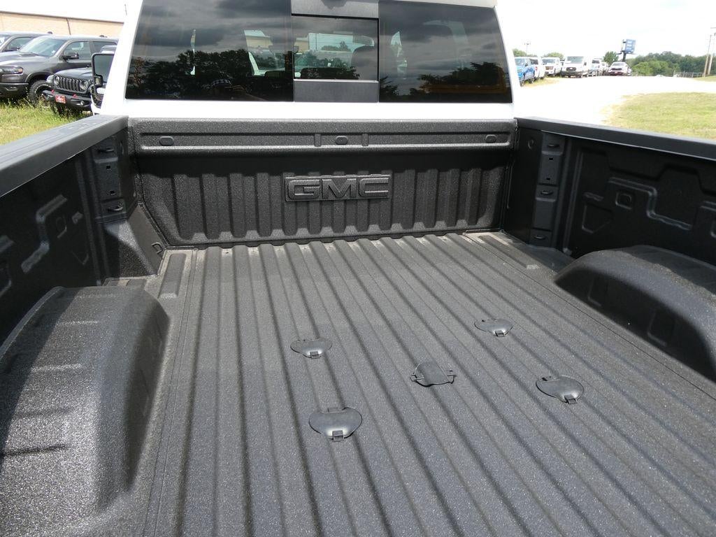 2026 GMC Sierra 2500HD AT4 - Photo 6